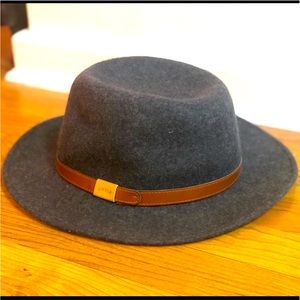 NWT Grey Orvis Wool Women’s Hat (new with tags)